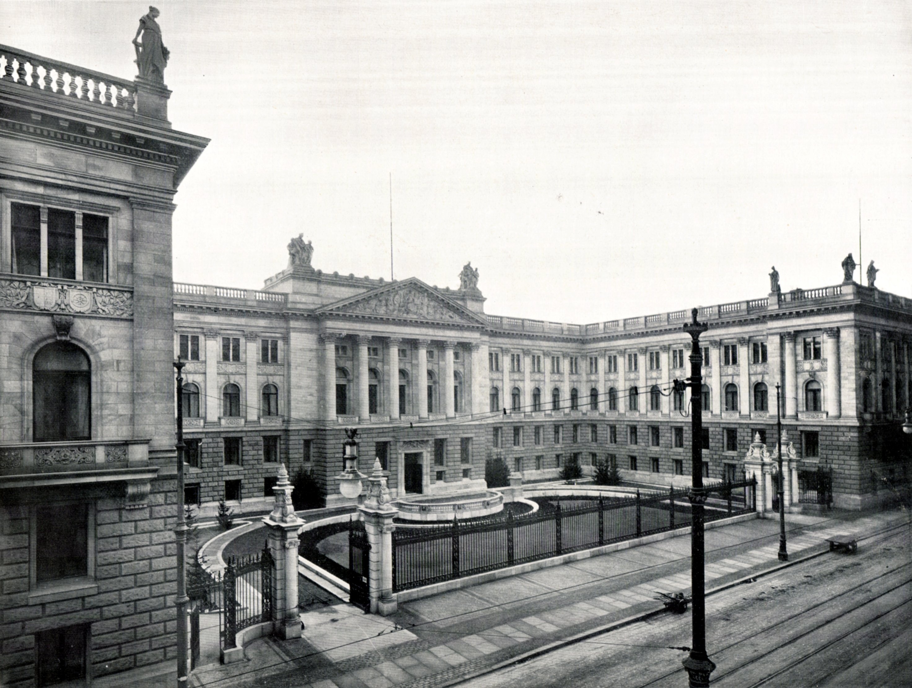 berlin_herrenhaus_1900