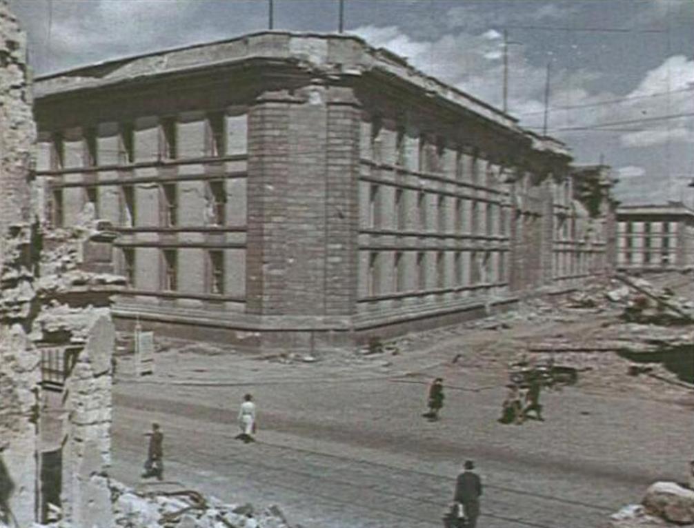 0_5a8a1_85e4f505_orig Feldgrau