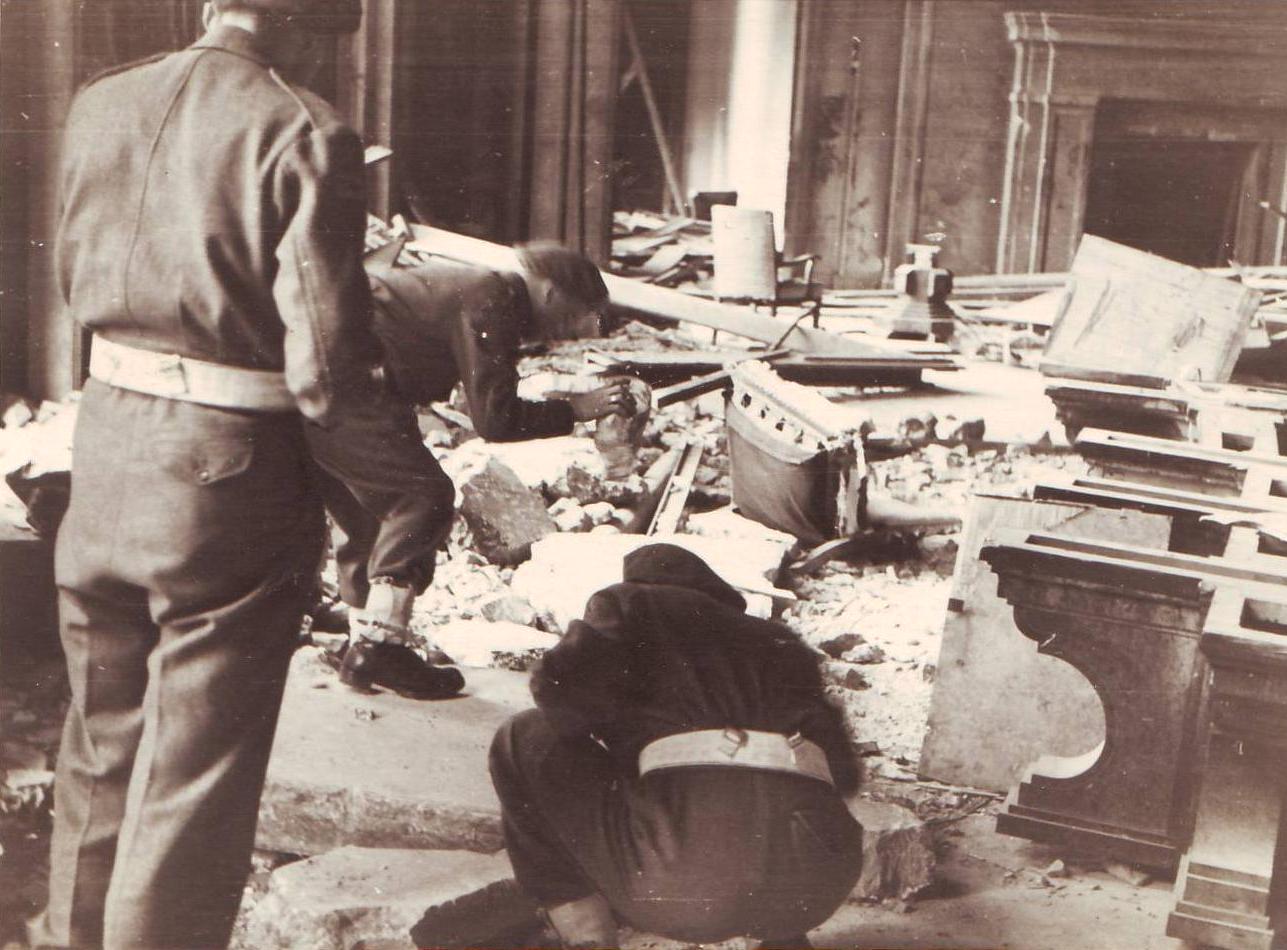 0_7f6ce_c0596d0c_orig AHF